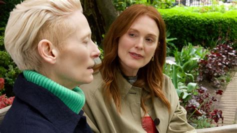 Tilda Swinton, Julianne Moore Stun Venice in Pedro Almodóvar Film